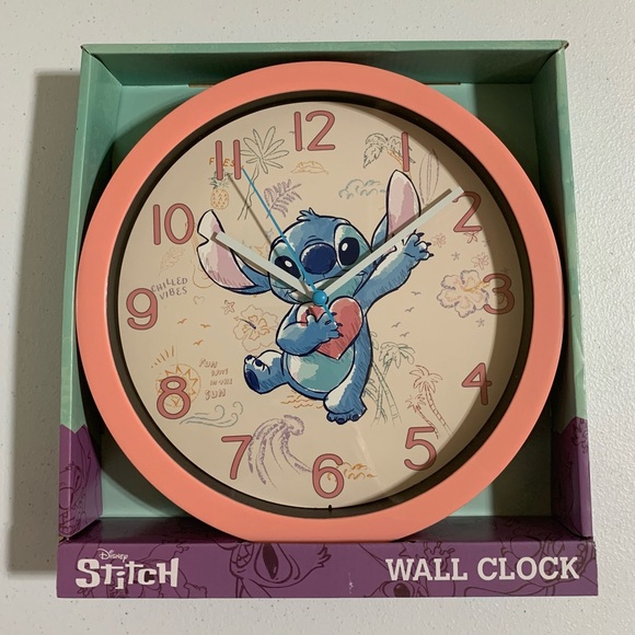Disney Lilo and Stitch Analog Wall Clock-New in Box - Picture 5 of 5